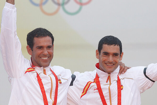 echavarri-paz echavarri-paz