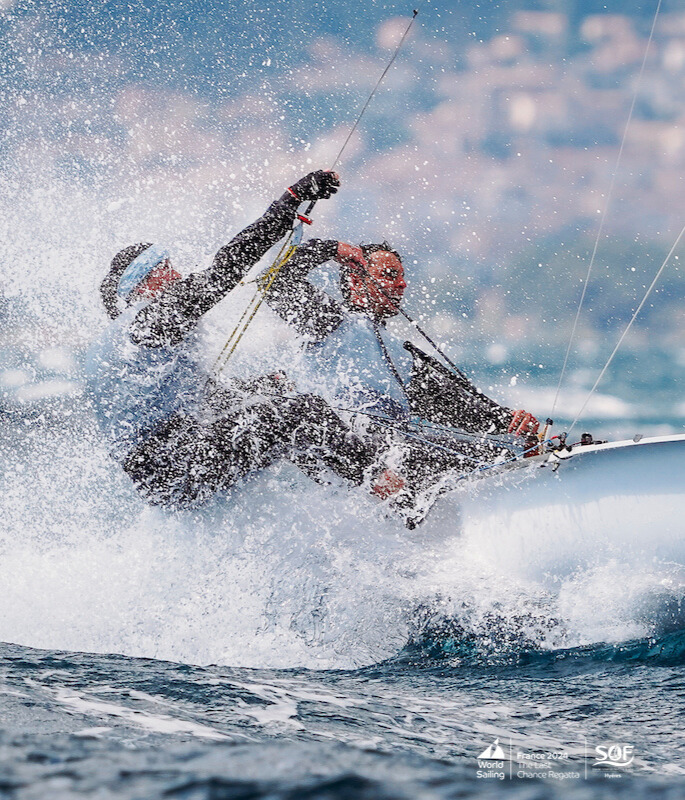 El viento complica la jornada en Hyères
