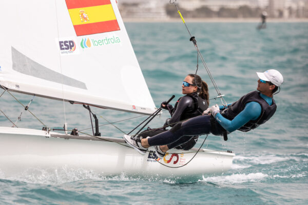 Alejandro de Macua y Neus Ballester
470 Mixto