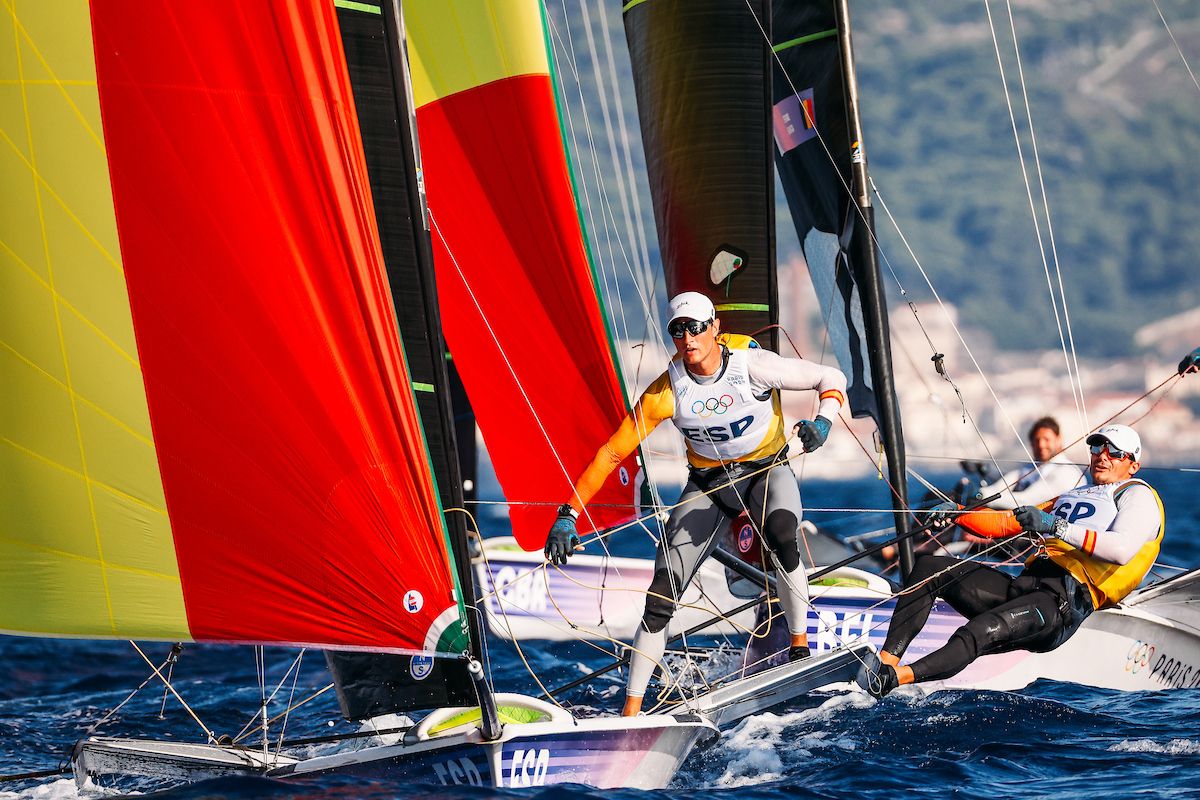 Botín y Trittel llegan líderes a la Medal Race de 49er 