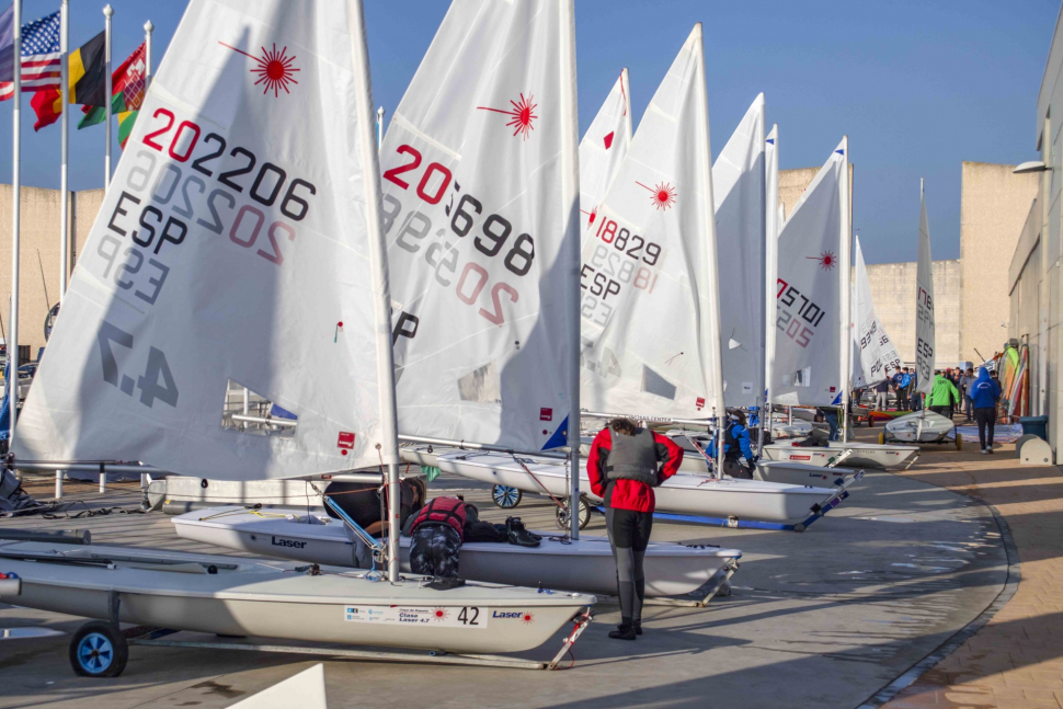 La bahía de Cádiz despide el año con la 20ª Regata de Año Nuevo