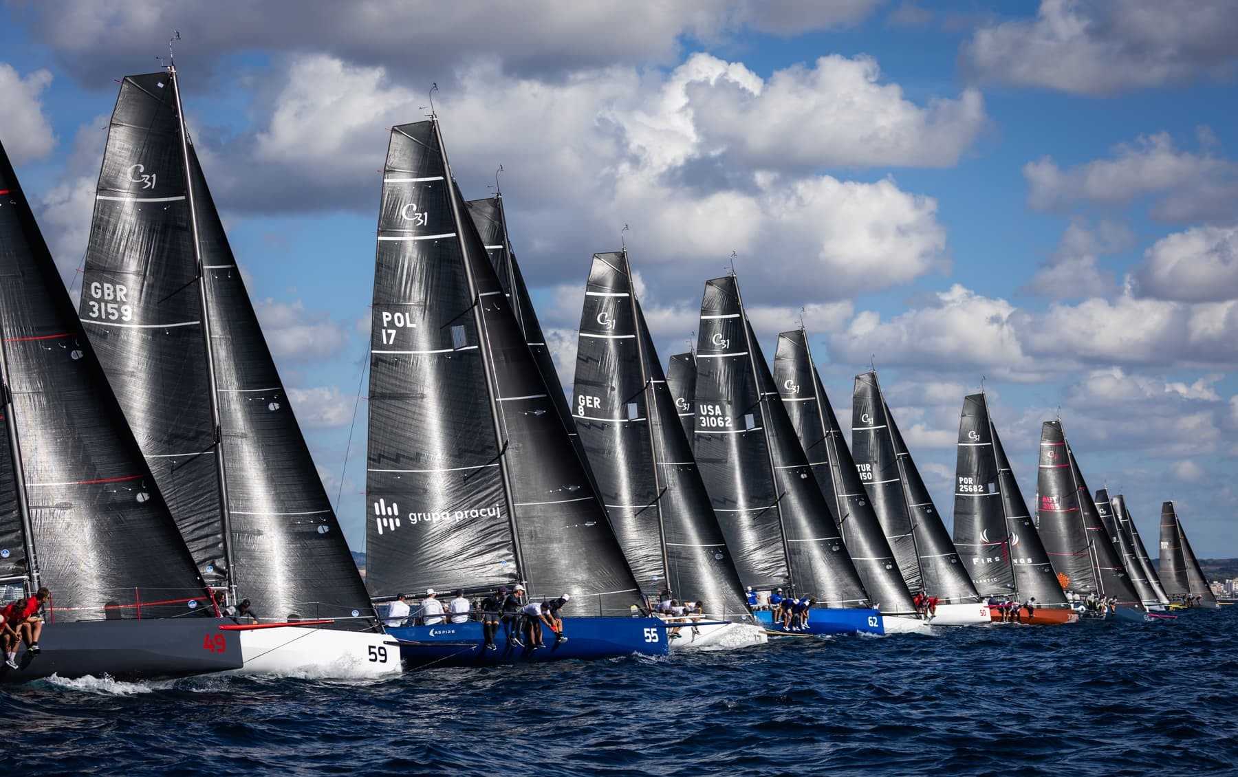 El italiano Stig se proclama campeón de Europa de Cape 31 en el Real Club Náutico de Palma