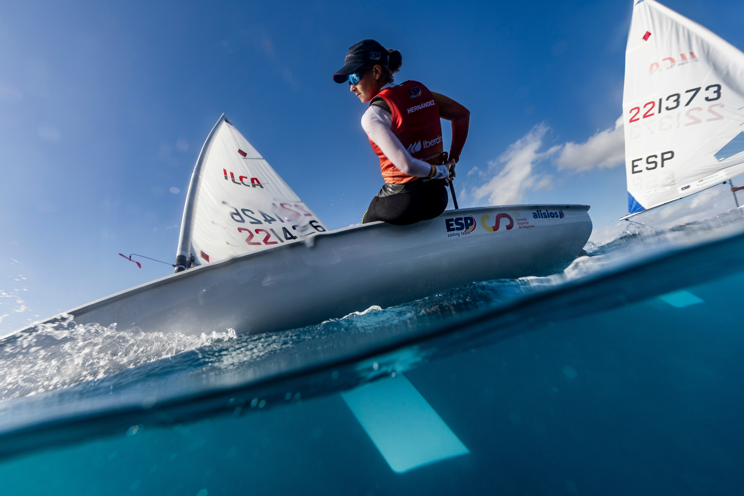 La RFEV compite en ILCA 6 y 470 Mixto en la Semana Olímpica Canaria de Vela